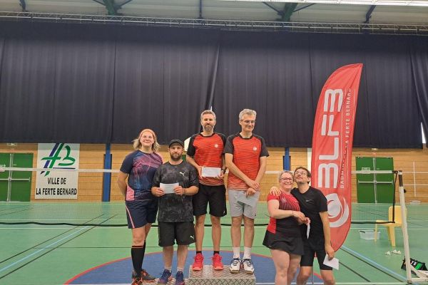 2025-05-08-tournoi-interne-promobad-0159A826D67-BBC0-DE05-AF78-03A00C1B682E.jpg