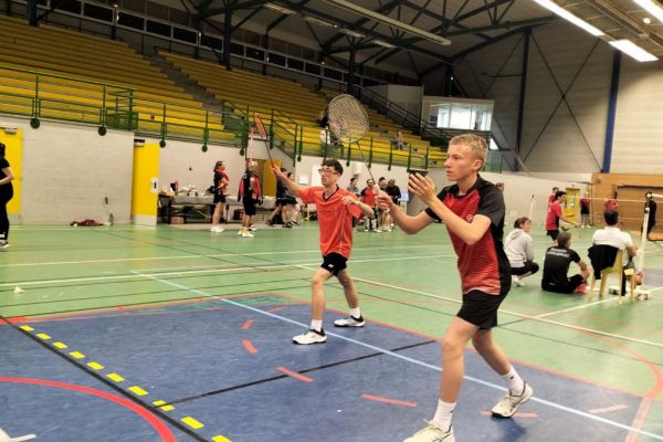2025-05-08-tournoi-interne-promobad-020EDB85920-09B3-0FC6-D6EC-4A605D1CE95D.jpg