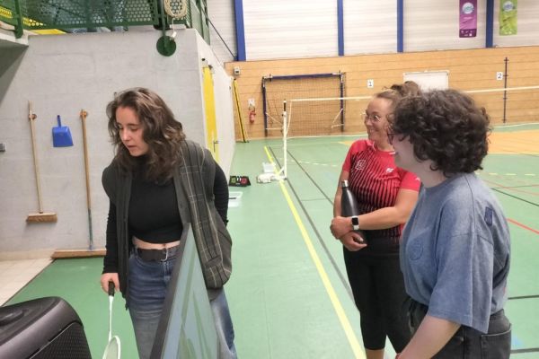 2025-05-08-tournoi-interne-promobad-031922847F2-24BA-720F-C3D6-98C1D707738A.jpg