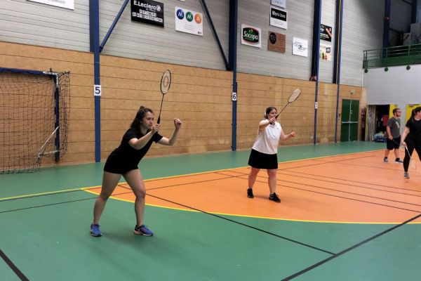 2025-05-08-tournoi-interne-promobad-032765C5301-1702-67FB-5EA1-BEEBA23CF541.jpg