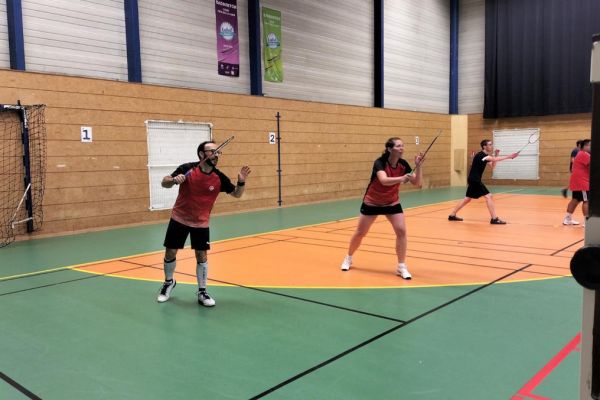 2025-05-08-tournoi-interne-promobad-03378E98FFE-4336-FE10-80DA-82AD3B145081.jpg